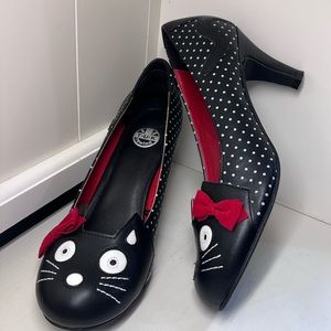 Brand New TUK kitty cat heels, size 8.